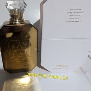 HUDA BEAUTY Gold Fragrance Bottle